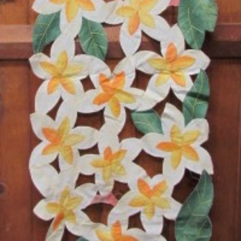 Daffodils Table runner Yellow Flowers Vintage Floral Cut Out 14" x 54" Cotton
